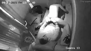 سكس تجسسي في نادي تعري بنات روسيات يتم تناكهن أمام الكاميرا