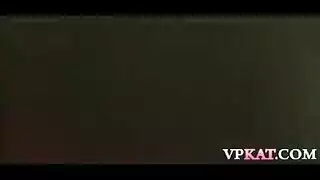 عرضت كتكوت عاطفي نفسها واكتسبت حبيبًا جديدًا ، لأنها في حالة حب