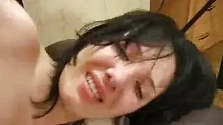 جنس جماعي روسي بدون واقي: قذف على كل ثقب