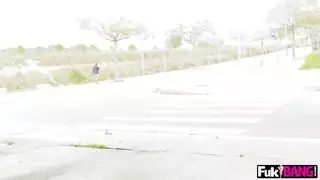 جنس شرجي مكثف: مغامرة مارتينا سميرالدي الإباحية بدون مهبل