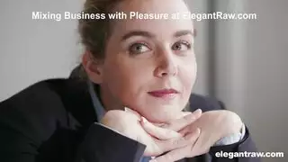 مص زب عميق صغرة عنيف