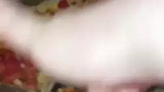 لعب عازل ساخن لمراهقة مع فتشية الطعام إكس إكس إكس