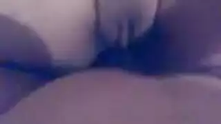 ينيك بنت زوجتو القاصر وهيا نائم