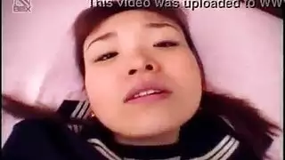 حصان يقذف داخل الكاس